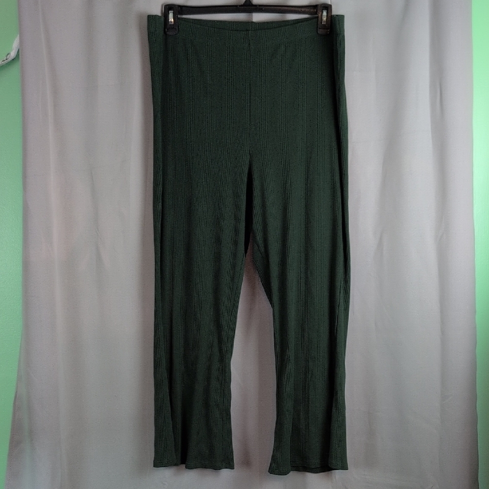 Ribbed Wide-Leg Pants in Dark Green